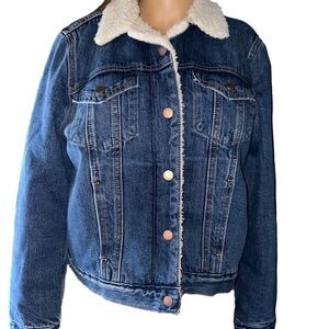 Levi’s Signature Trucker Sherpa lined denim jacket  SZ L